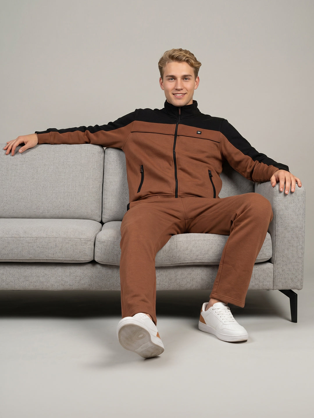 Men Brown Solid Turtle Neck Full Sleeve Winter Tracksuit