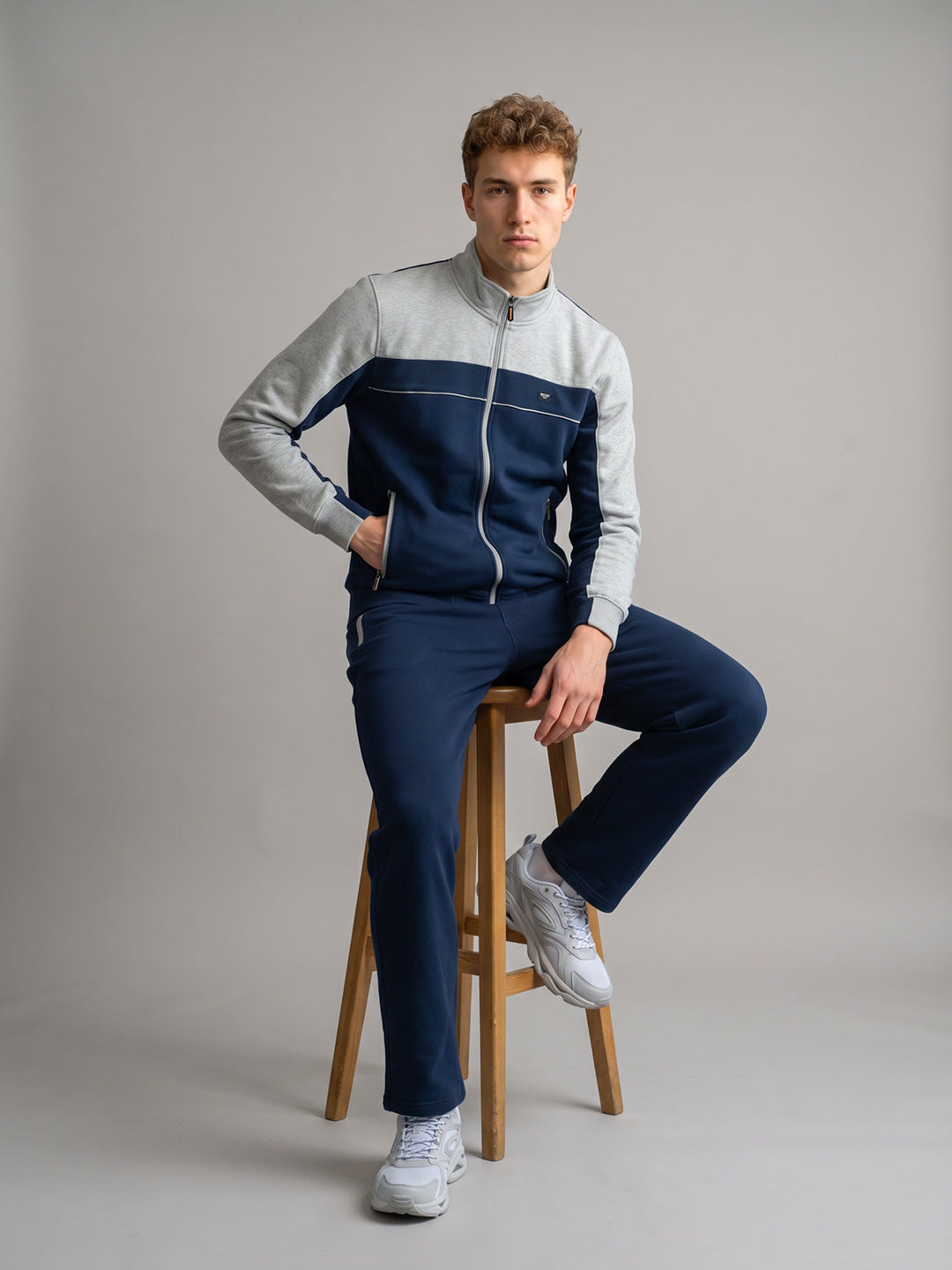 Men Blue Solid Turtle Neck Full Sleeve Winter Tracksuit