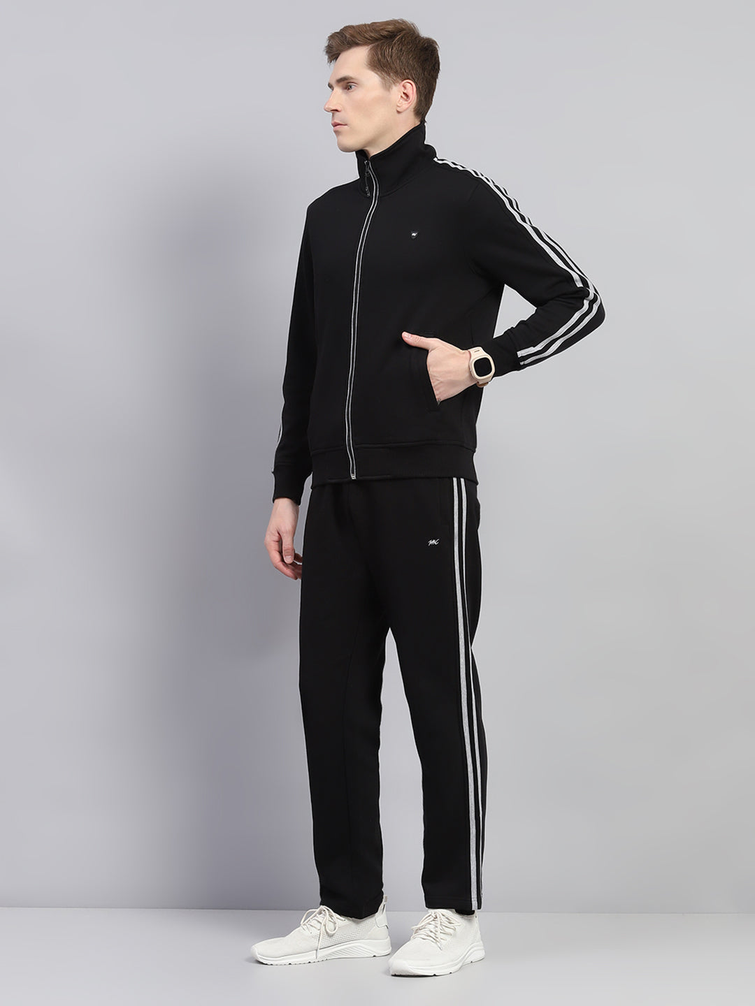 Men Black Solid Mock Neck Full Sleeve Winter Tracksuit