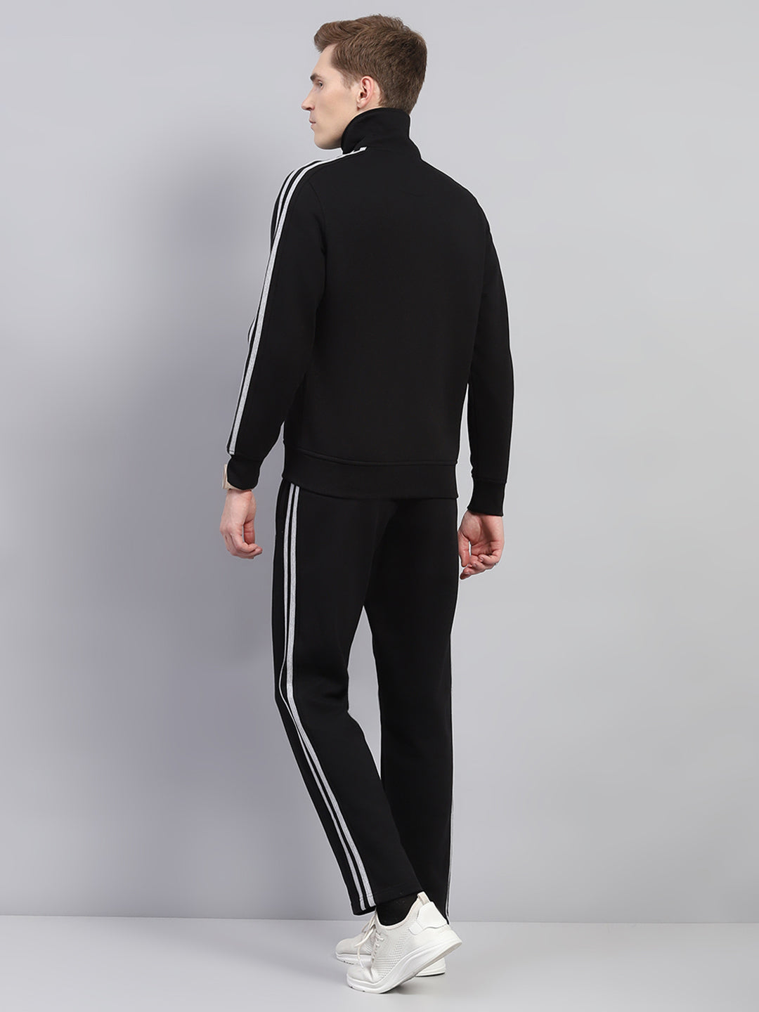 Men Black Solid Mock Neck Full Sleeve Winter Tracksuit