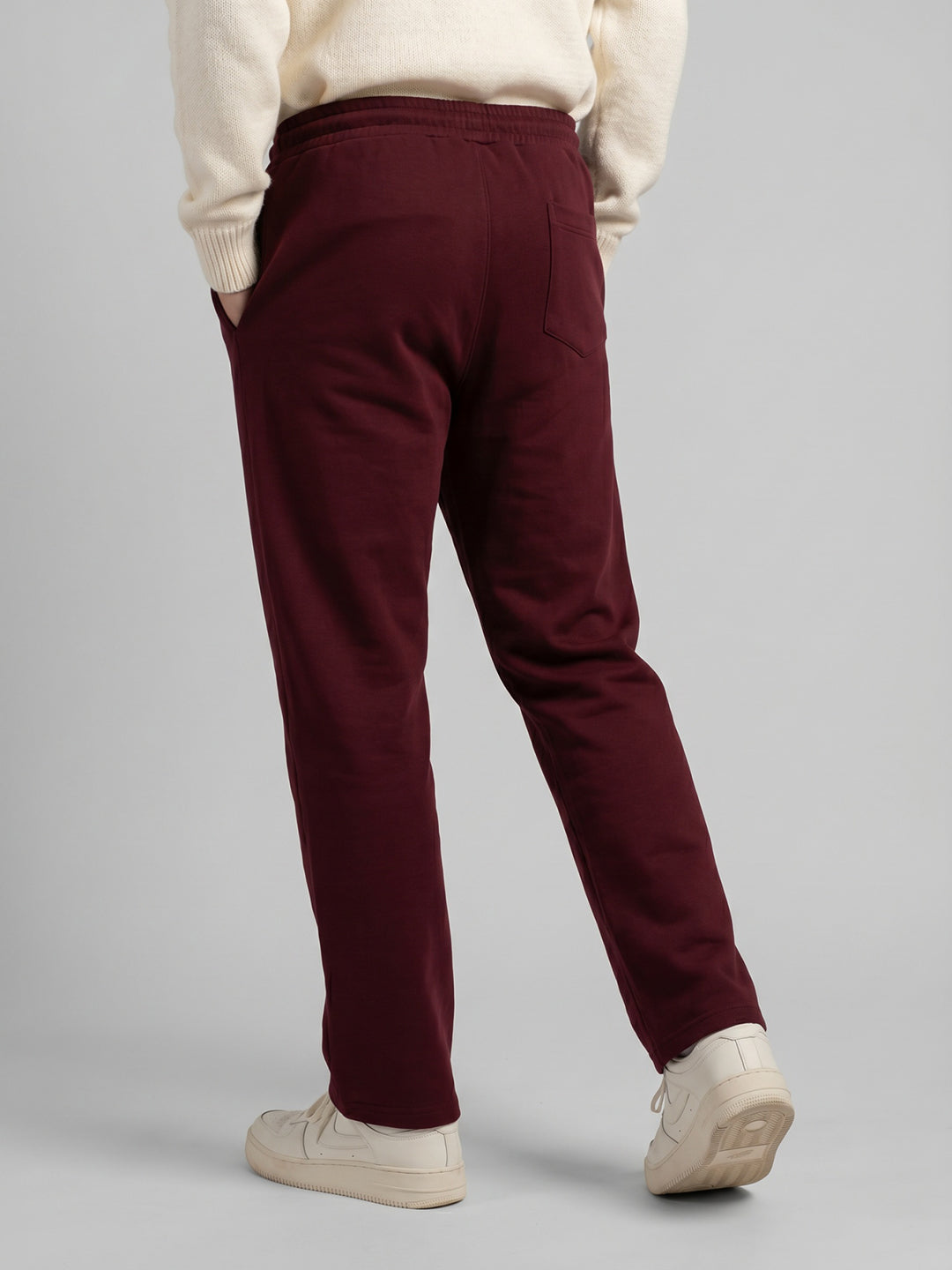 Men Maroon Solid Regular Fit Lower