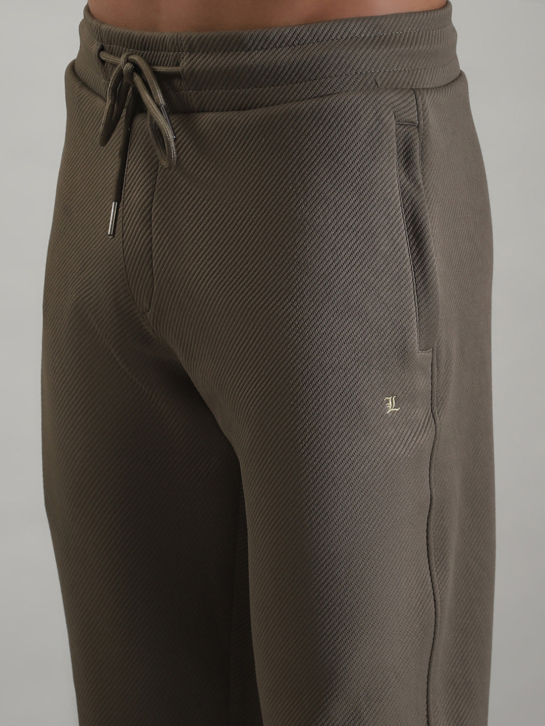 Men Olive Solid Mock Neck Full Sleeve Winter Tracksuit