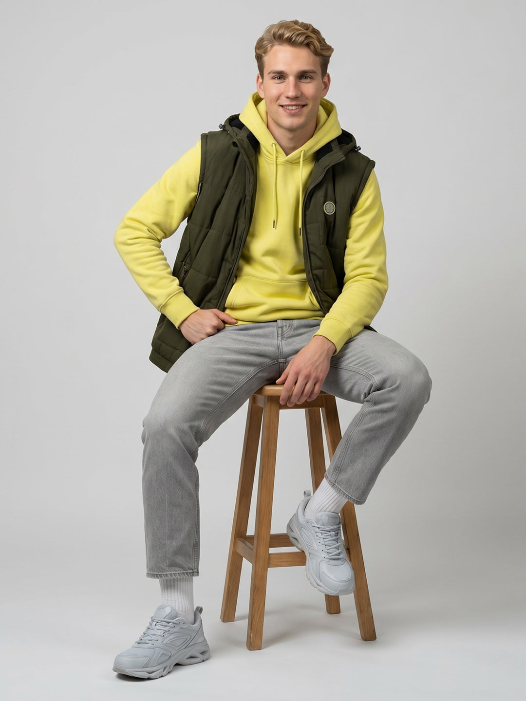 Men Olive Solid Sleeveless Padded Jacket with Detachable Hood