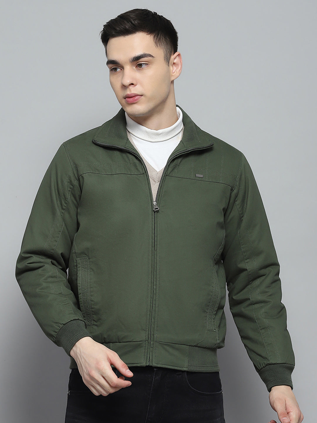 Men Olive Solid Collar Full Sleeve Jacket