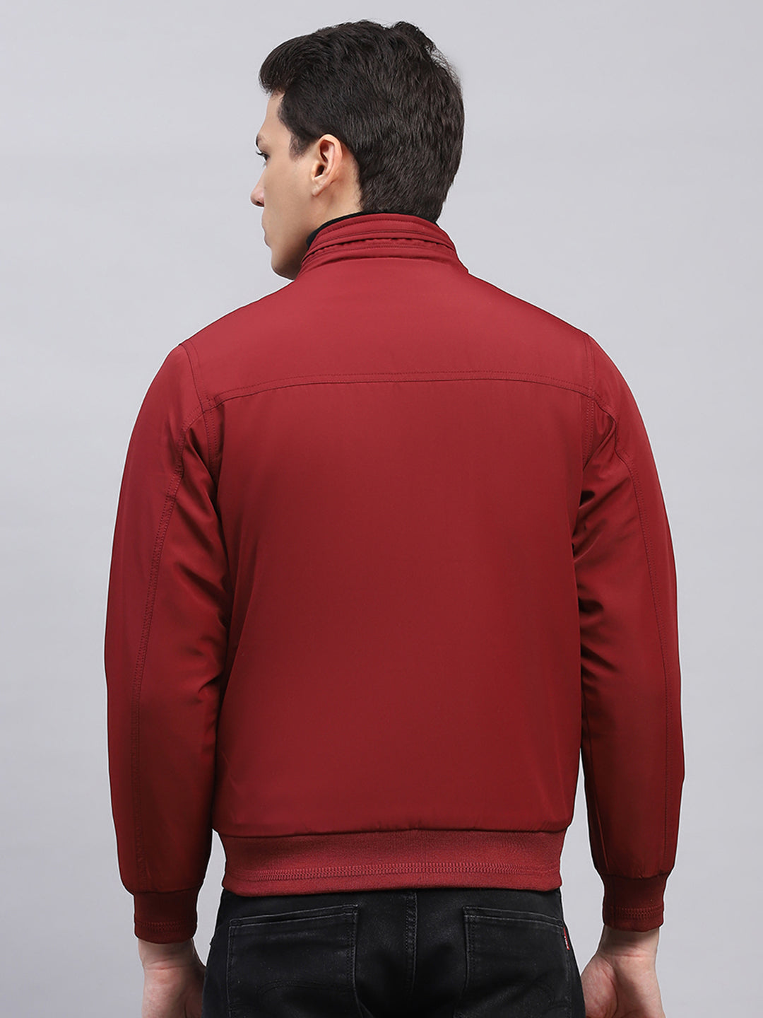 Men Maroon Solid Collar Full Sleeve Jacket