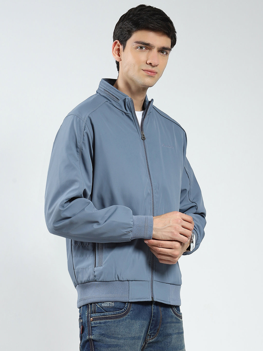 Men Grey Solid Mock Neck Full Sleeve Jacket