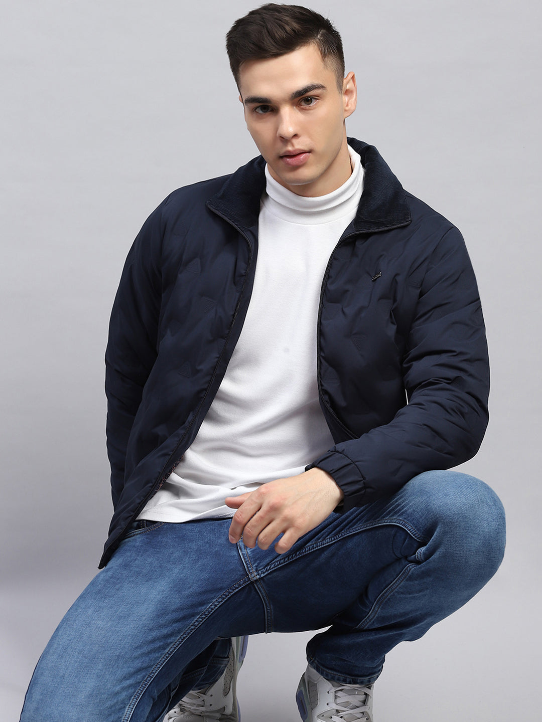 Men Navy Blue Solid Collar Full Sleeve Jacket