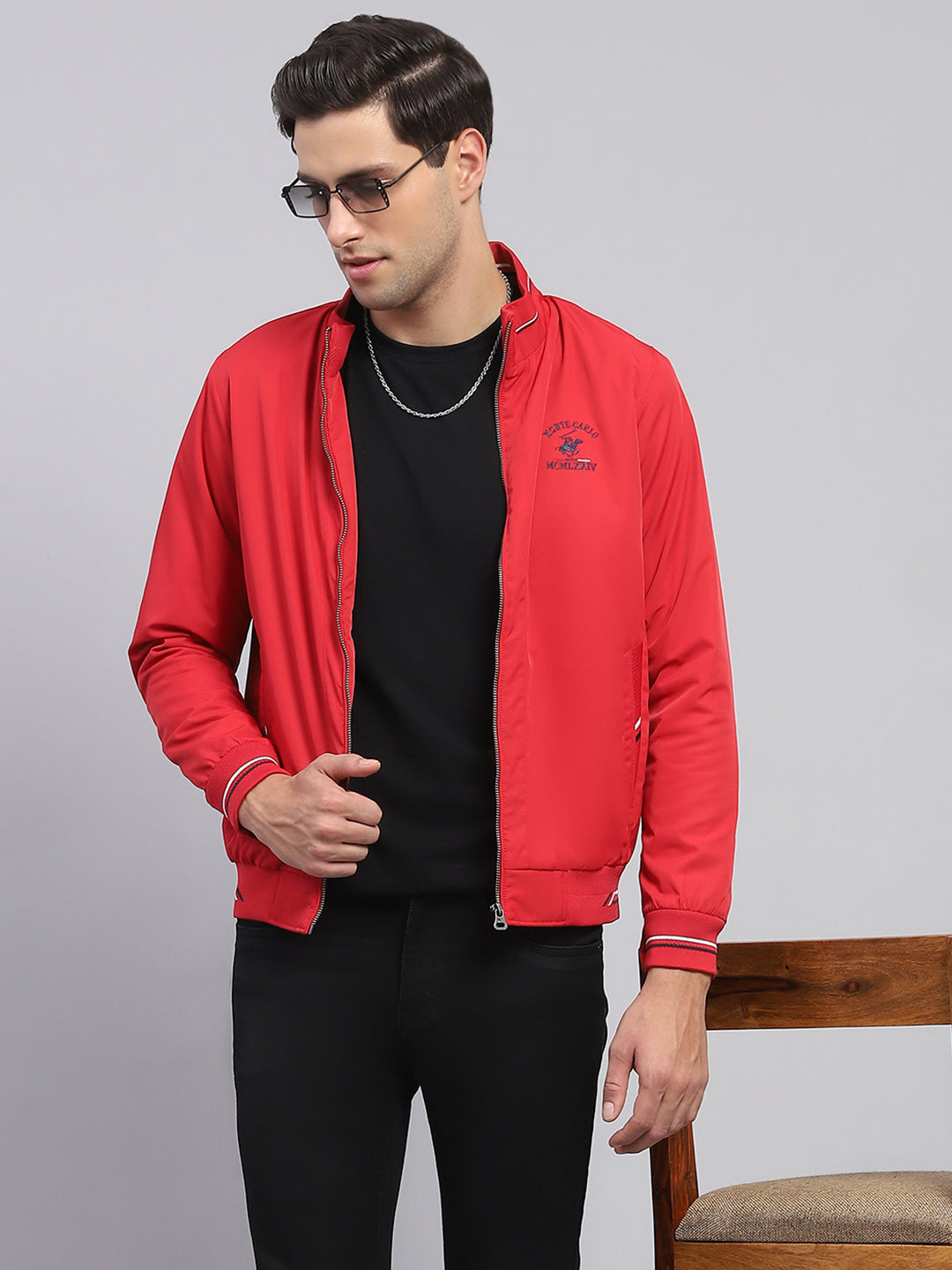 Men Red Solid Collar Full Sleeve Jacket