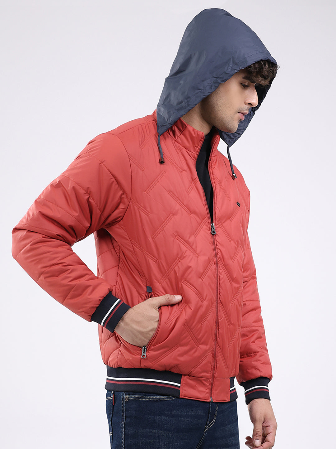 Men Red Solid Mock Neck Full Sleeve Jacket