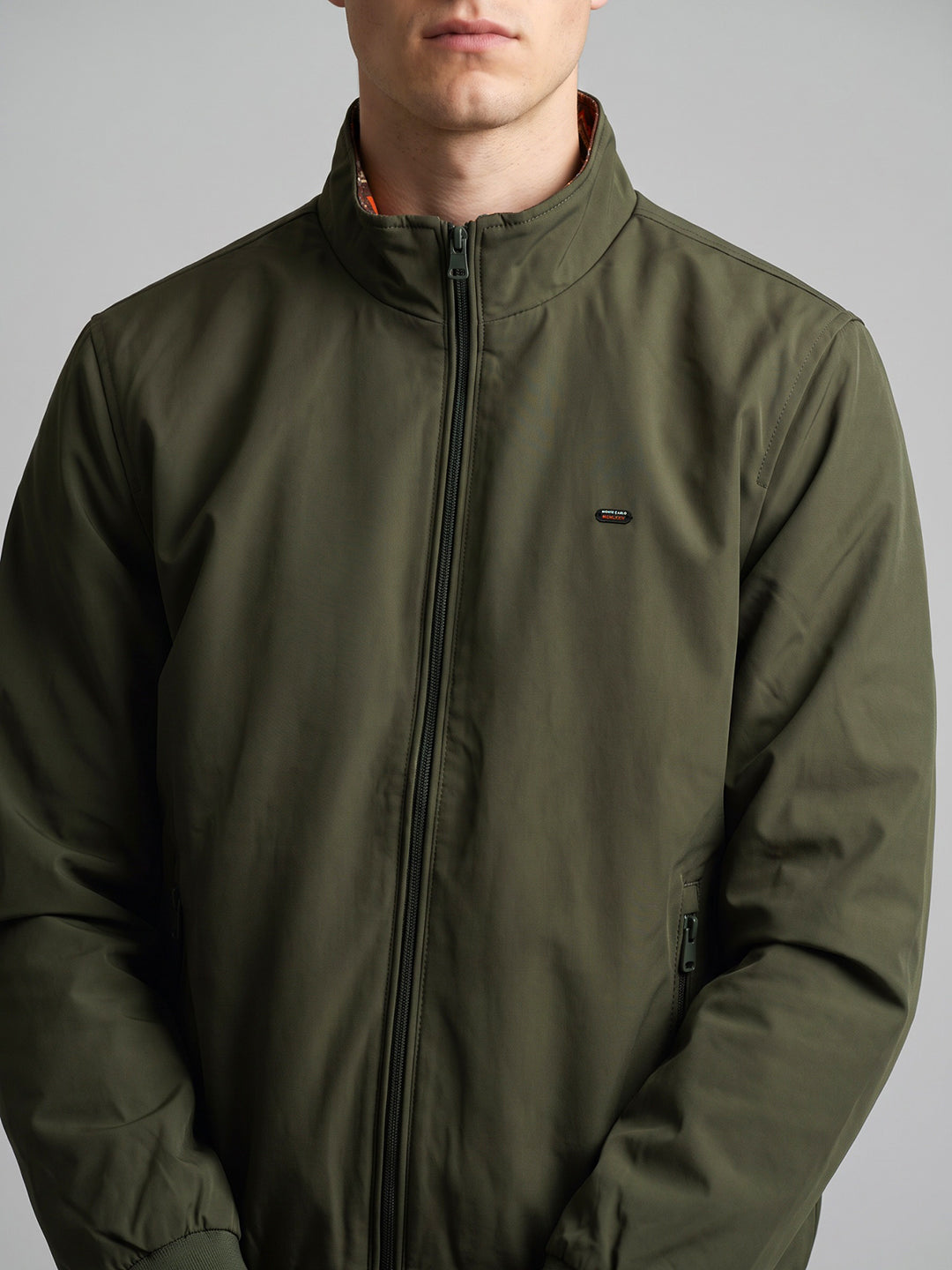 Men Olive Solid Collar Full Sleeve Bomber Jacket