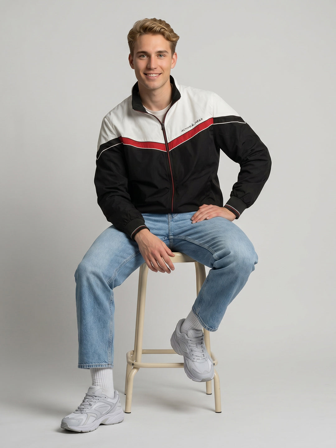 Men Black Solid Collar Full Sleeve Bomber Jacket