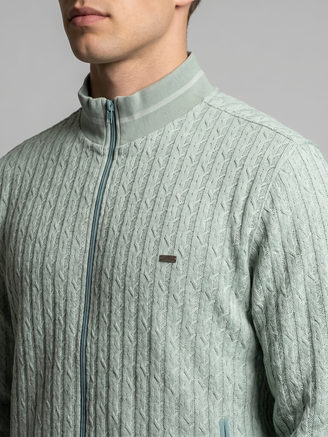Men Green Solid Turtle Neck Full Sleeve Reversible Jacket
