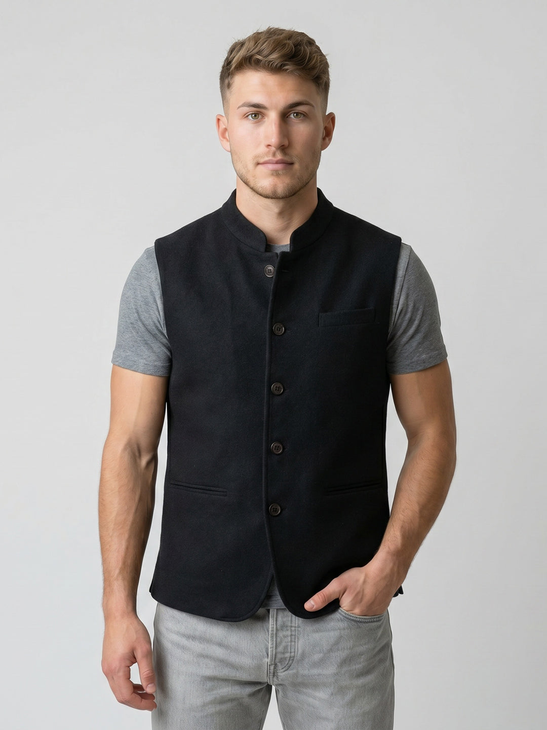 Men Olive Solid Collar Sleeveless Jacket