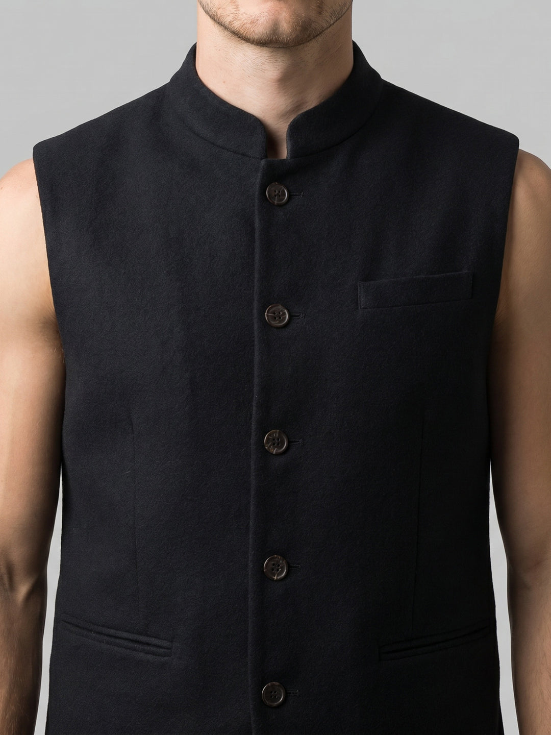 Men Olive Solid Collar Sleeveless Jacket