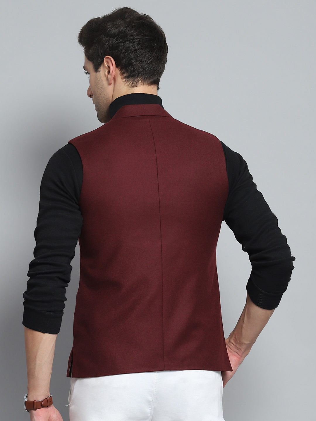 Men Maroon Solid Band Collar Sleeveless Nehru Jacket
