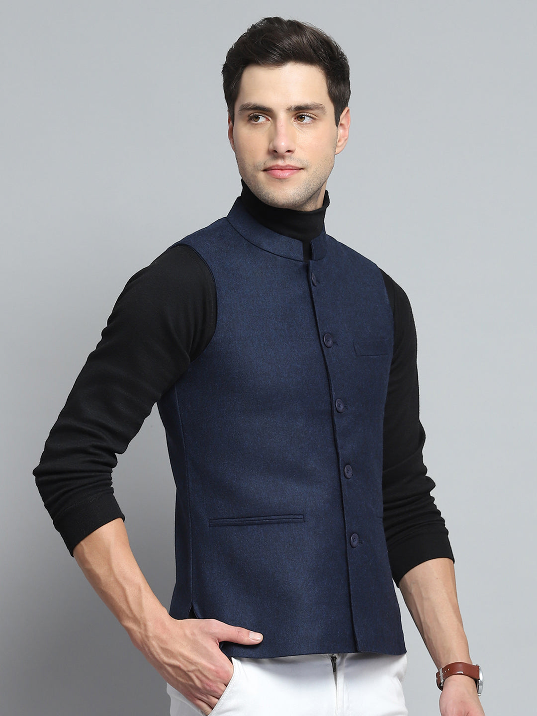 Men Blue Solid Band Collar Sleeveless Nehru Jacket