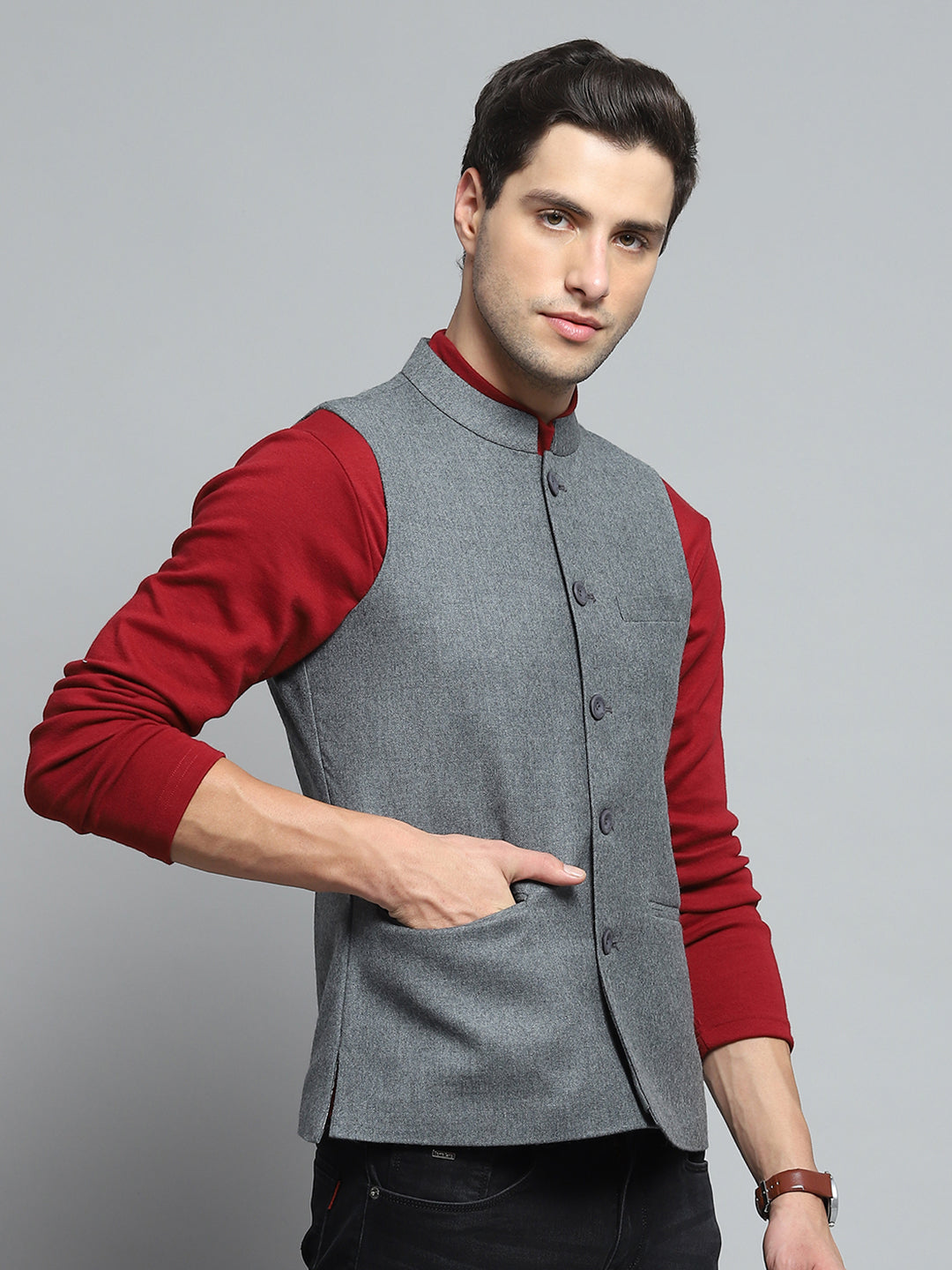 Men Grey Solid Band Collar Sleeveless Nehru Jacket