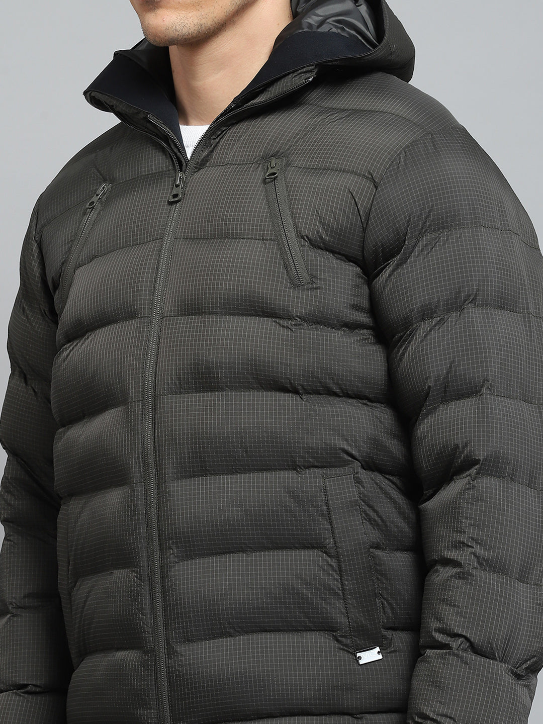 Men Olive Solid Hooded Full Sleeve Jacket