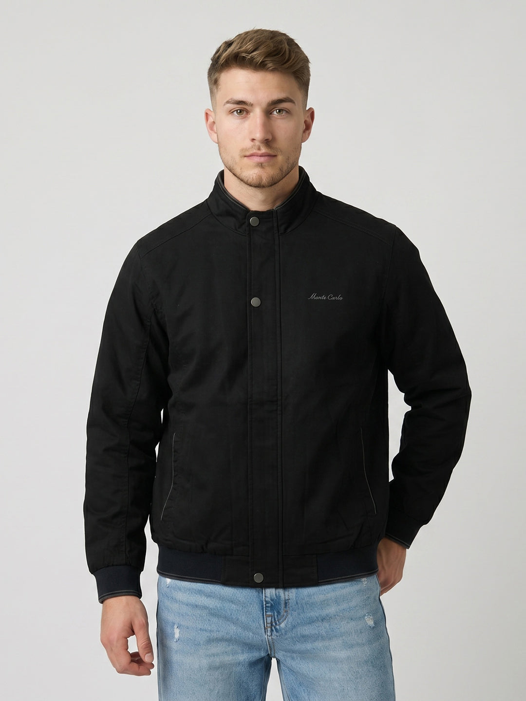 Men Black Solid Collar Full Sleeve Bomber Jacket