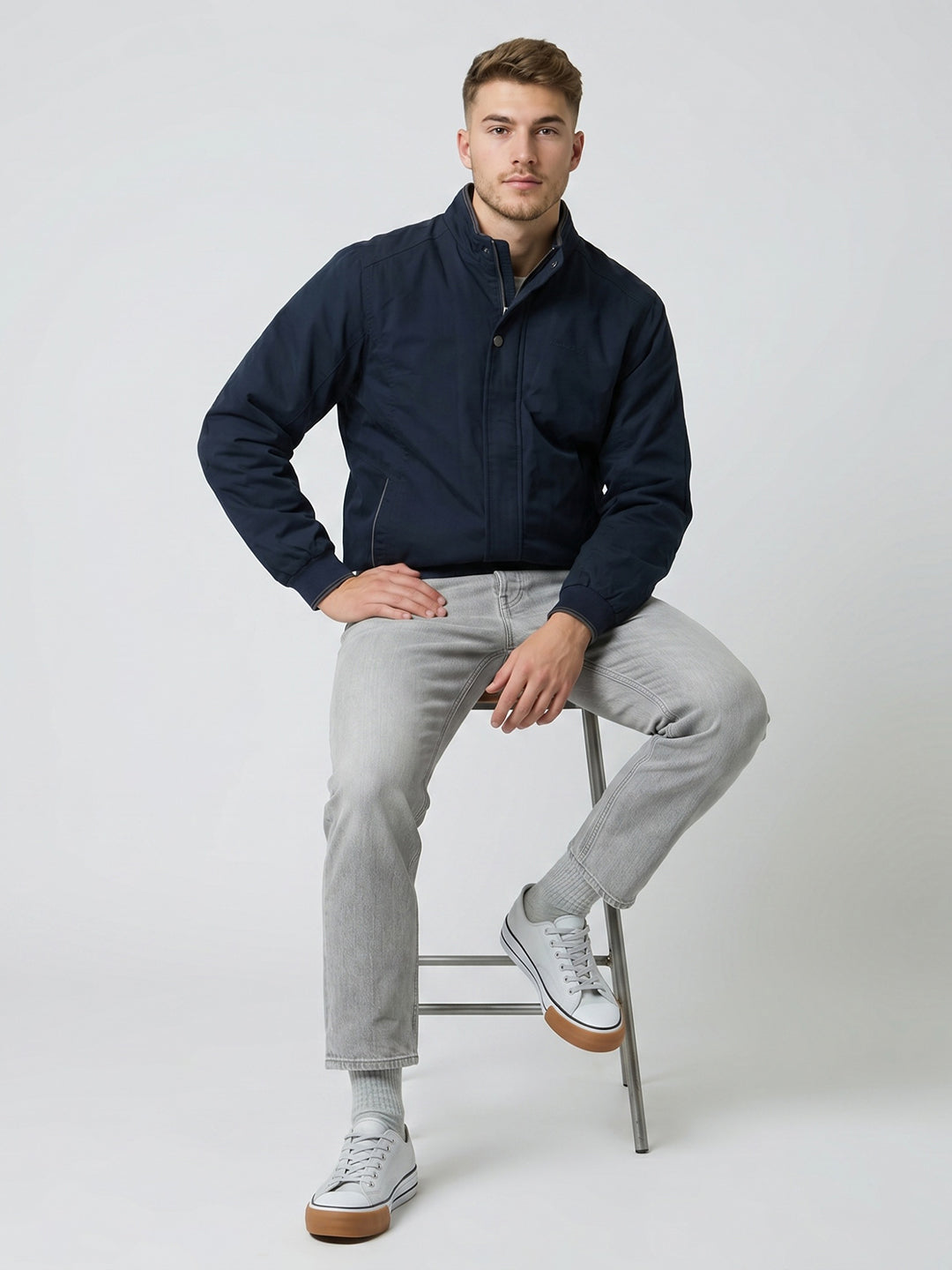 Men Navy Blue Solid Collar Full Sleeve Bomber Jacket