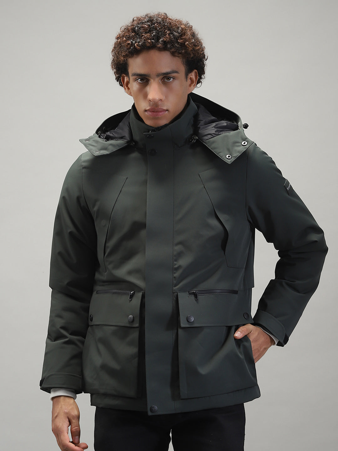 Men Olive Solid Hooded Full Sleeve Jacket