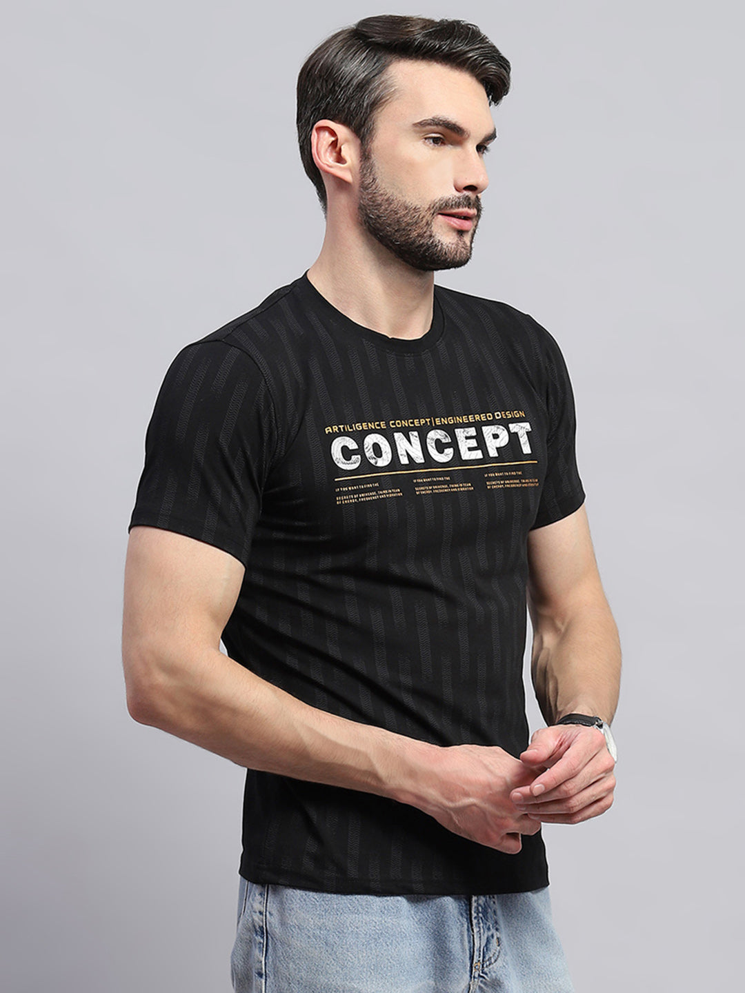 Men Black Printed Round Neck Half Sleeve T-Shirt
