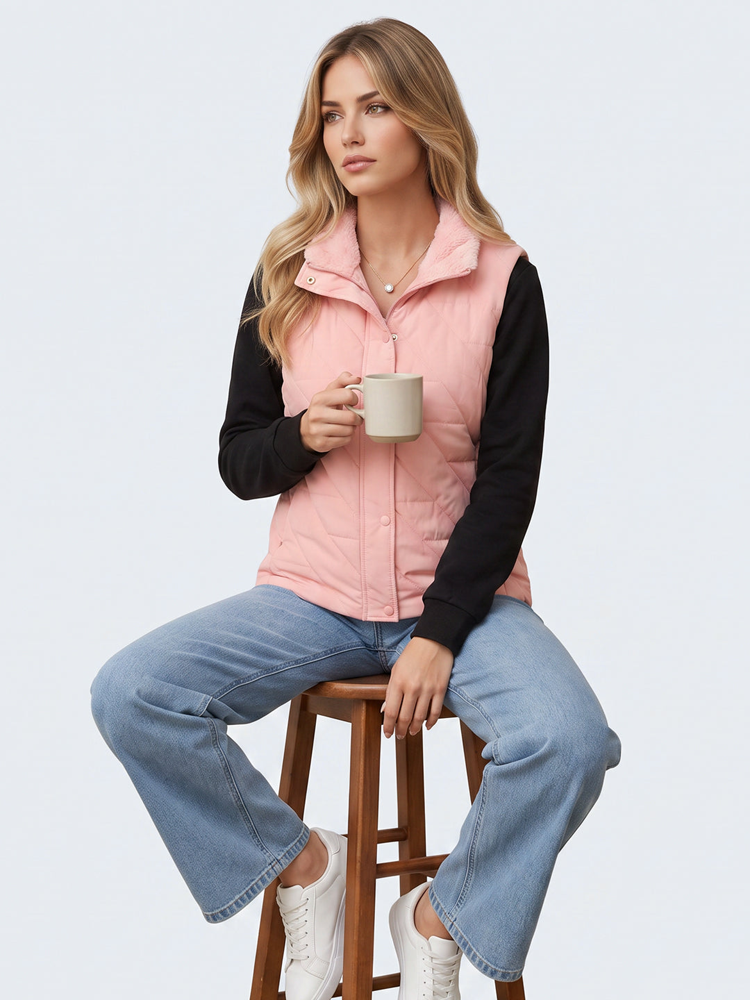 Women Pink Solid Collar Sleeveless Puffer Jacket
