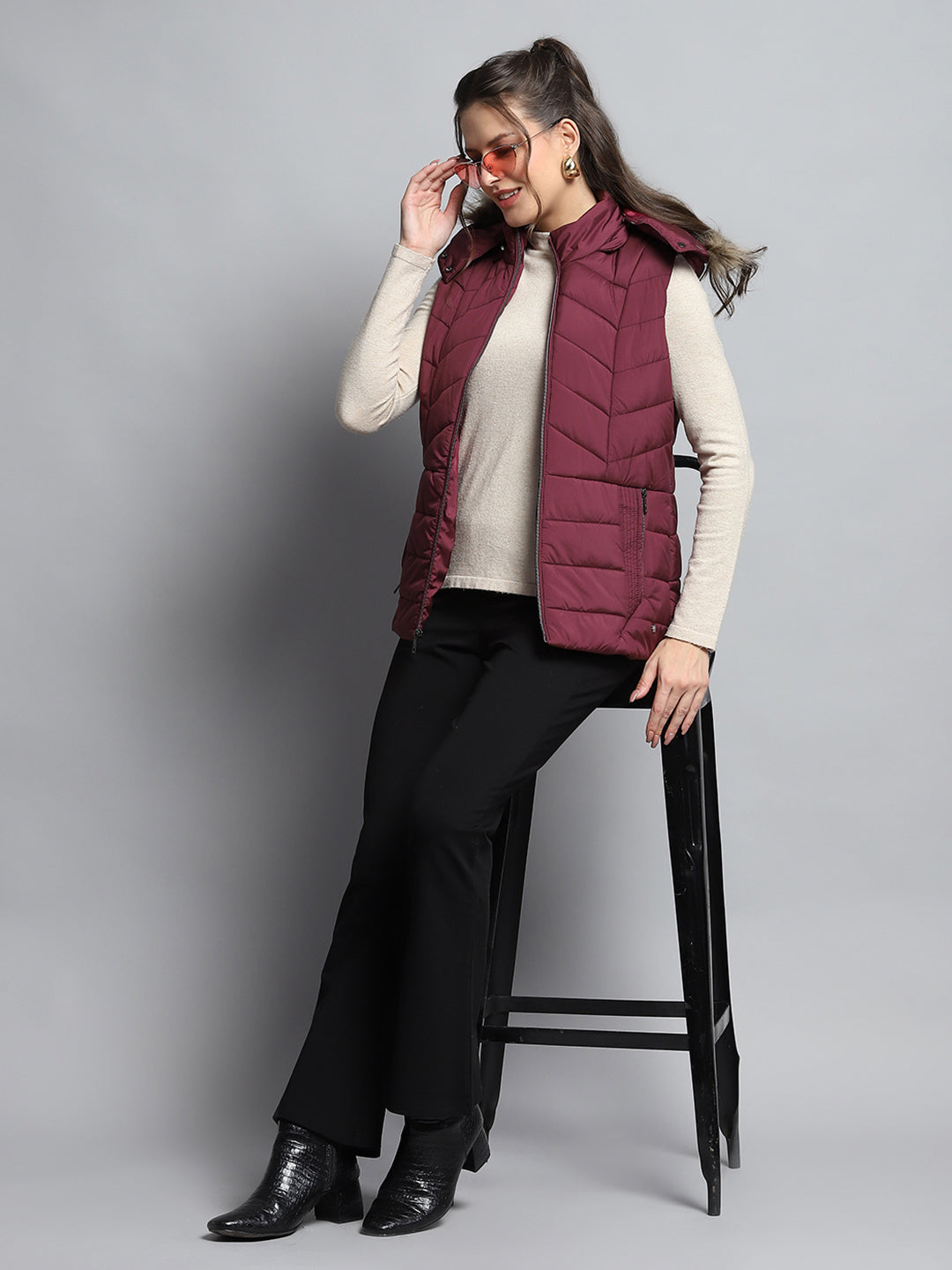 Women Maroon Solid Detachable Hood Sleeveless Jacket