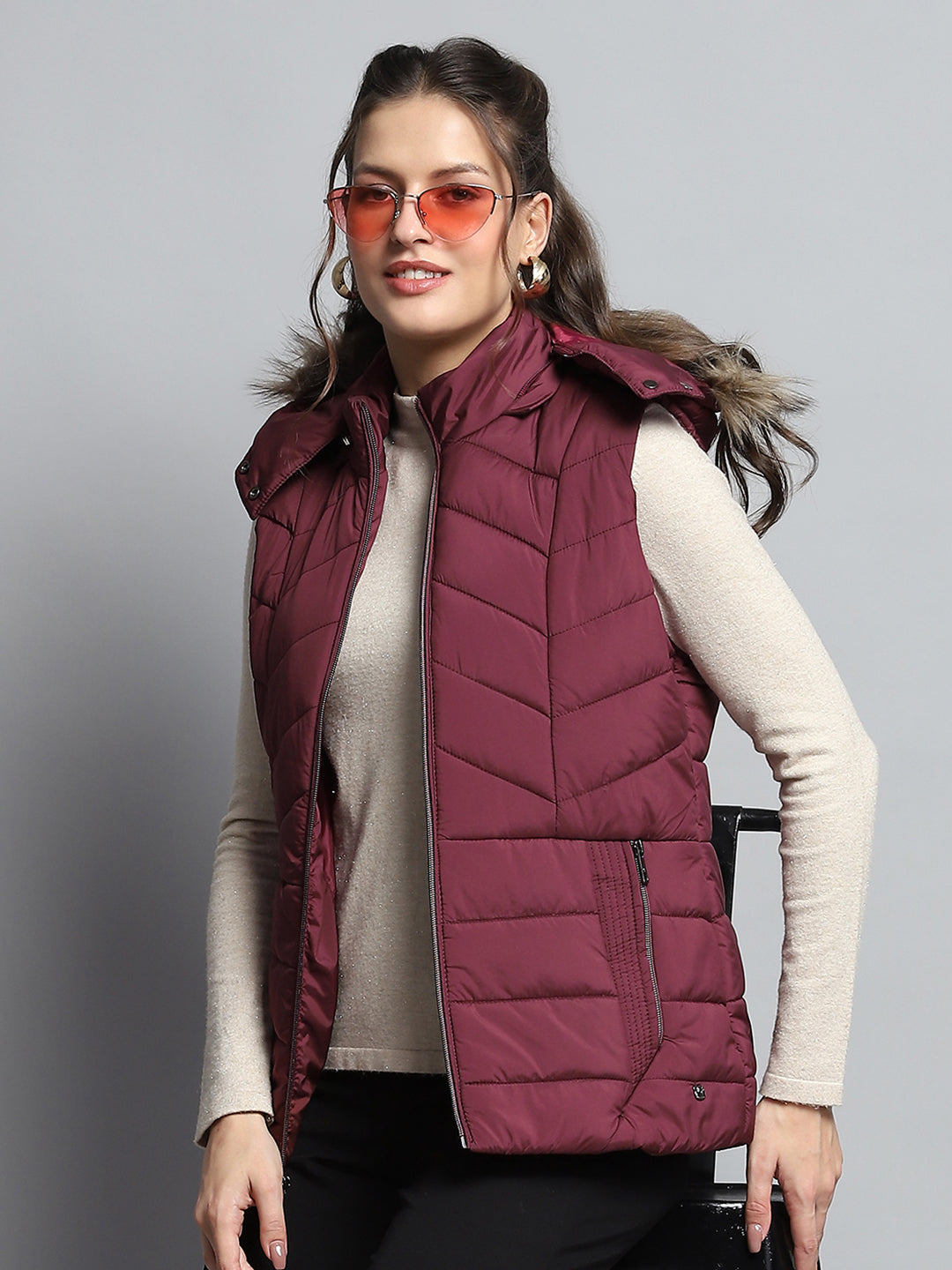 Women Maroon Solid Detachable Hood Sleeveless Jacket