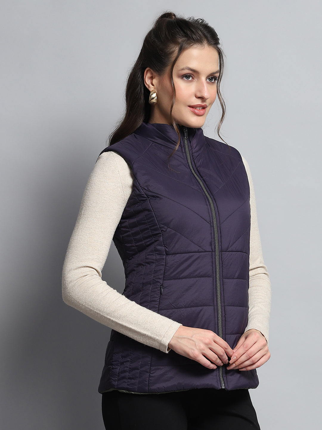Women Purple Solid Mock Neck Sleeveless Reversible Jacket