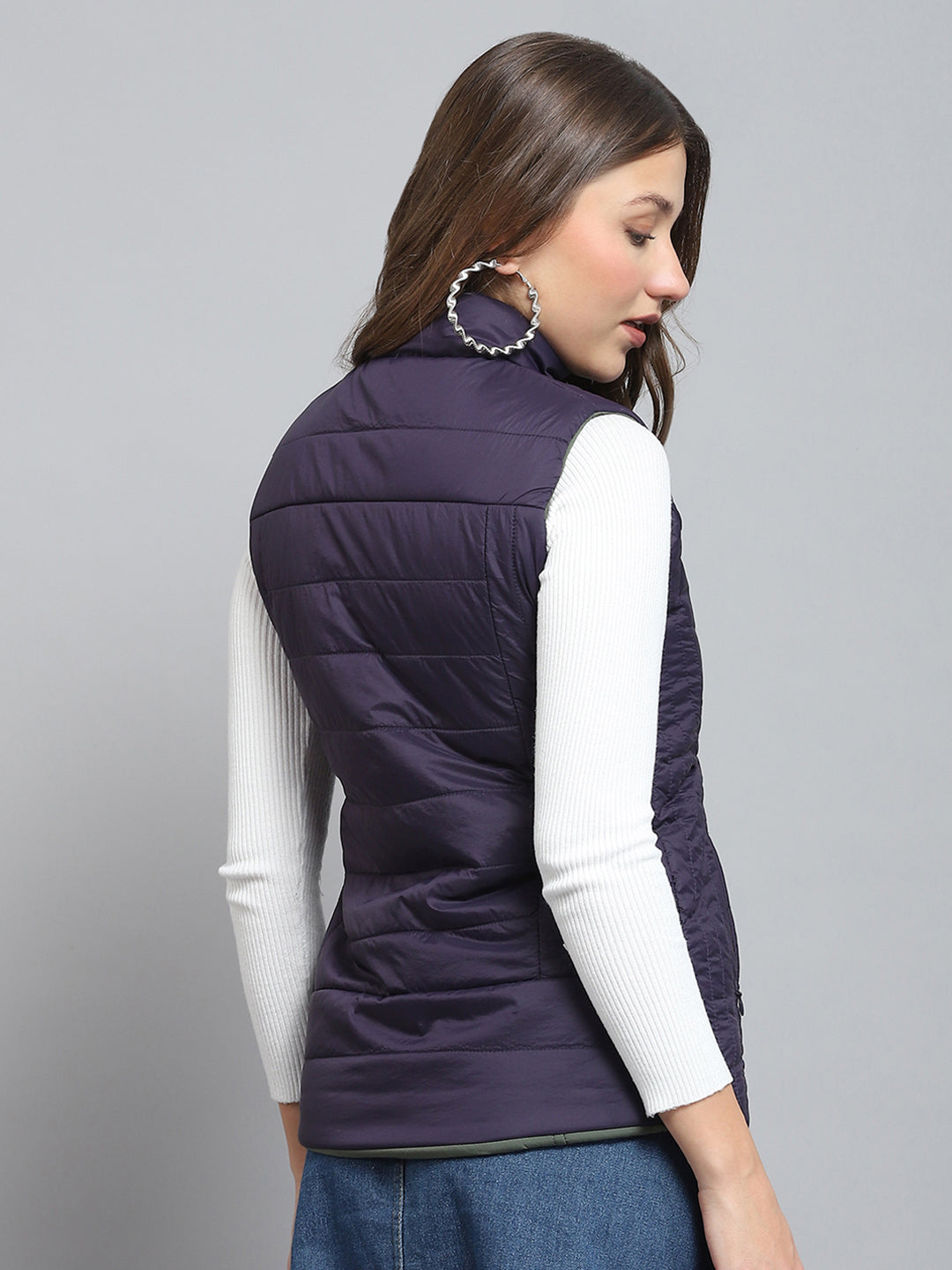 Women Purple Solid Mock Neck Sleeveless Reversible Jacket