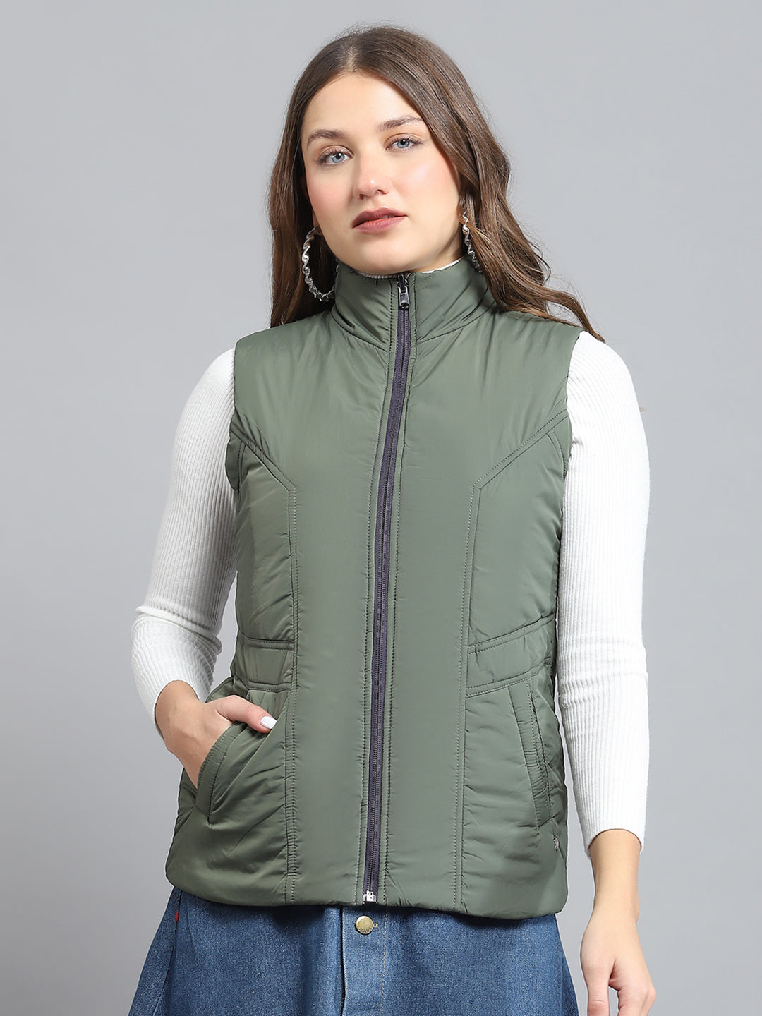 Women Purple Solid Mock Neck Sleeveless Reversible Jacket