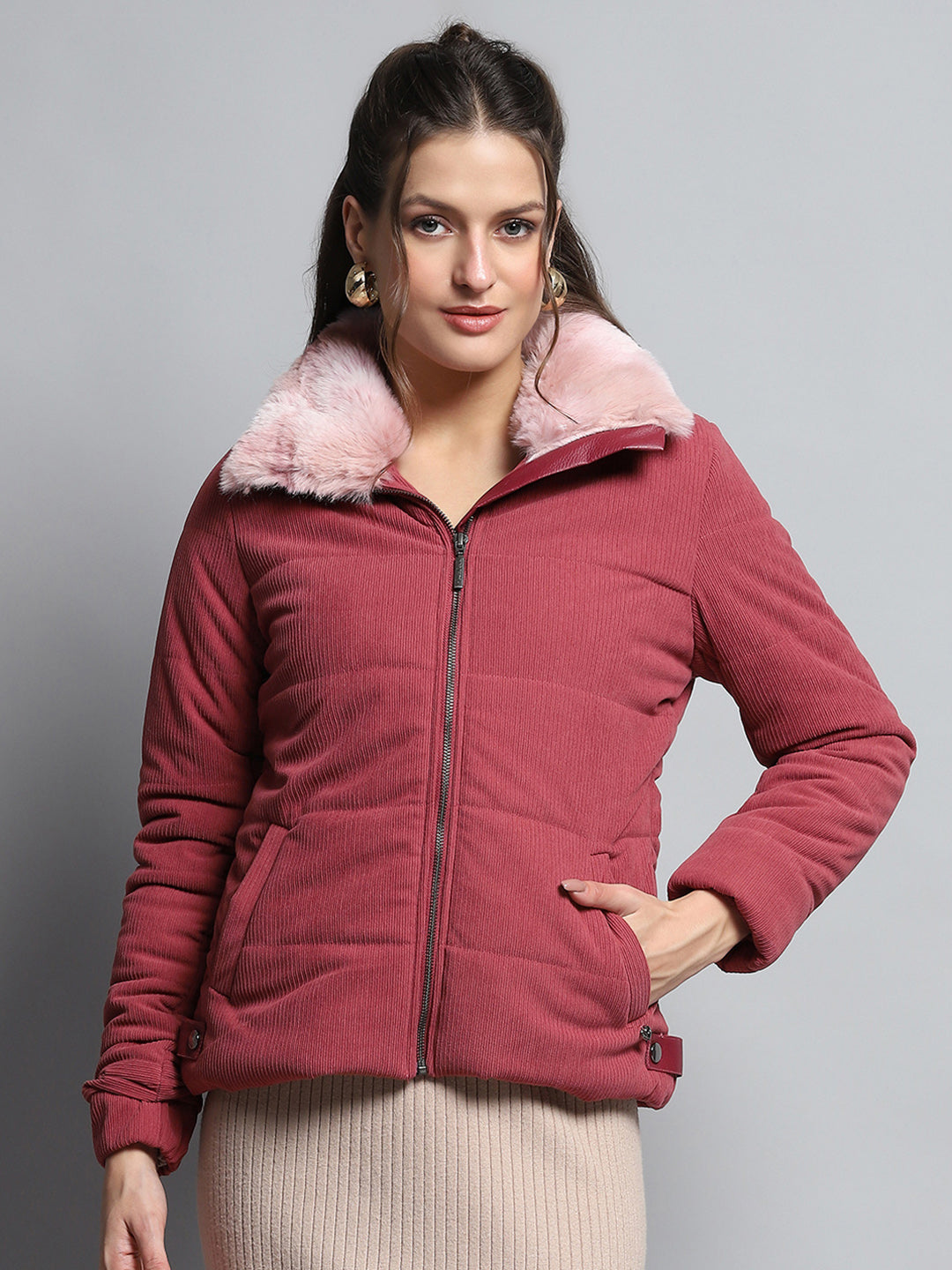Women Pink Solid Collar Full Sleeve Jacket