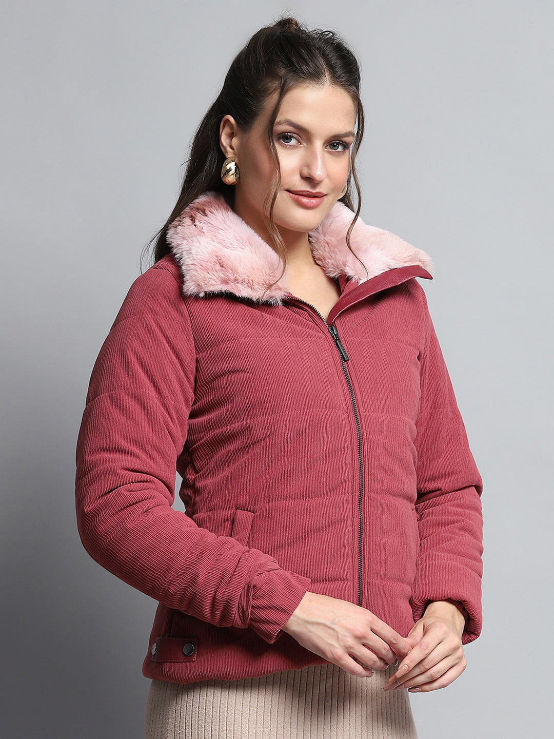 Women Pink Solid Collar Full Sleeve Jacket