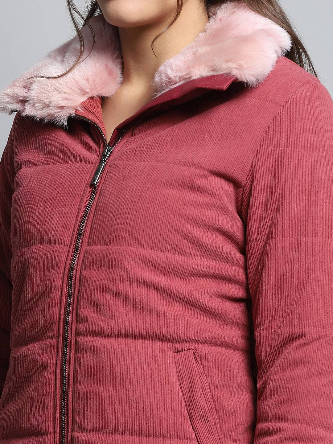 Women Pink Solid Collar Full Sleeve Jacket