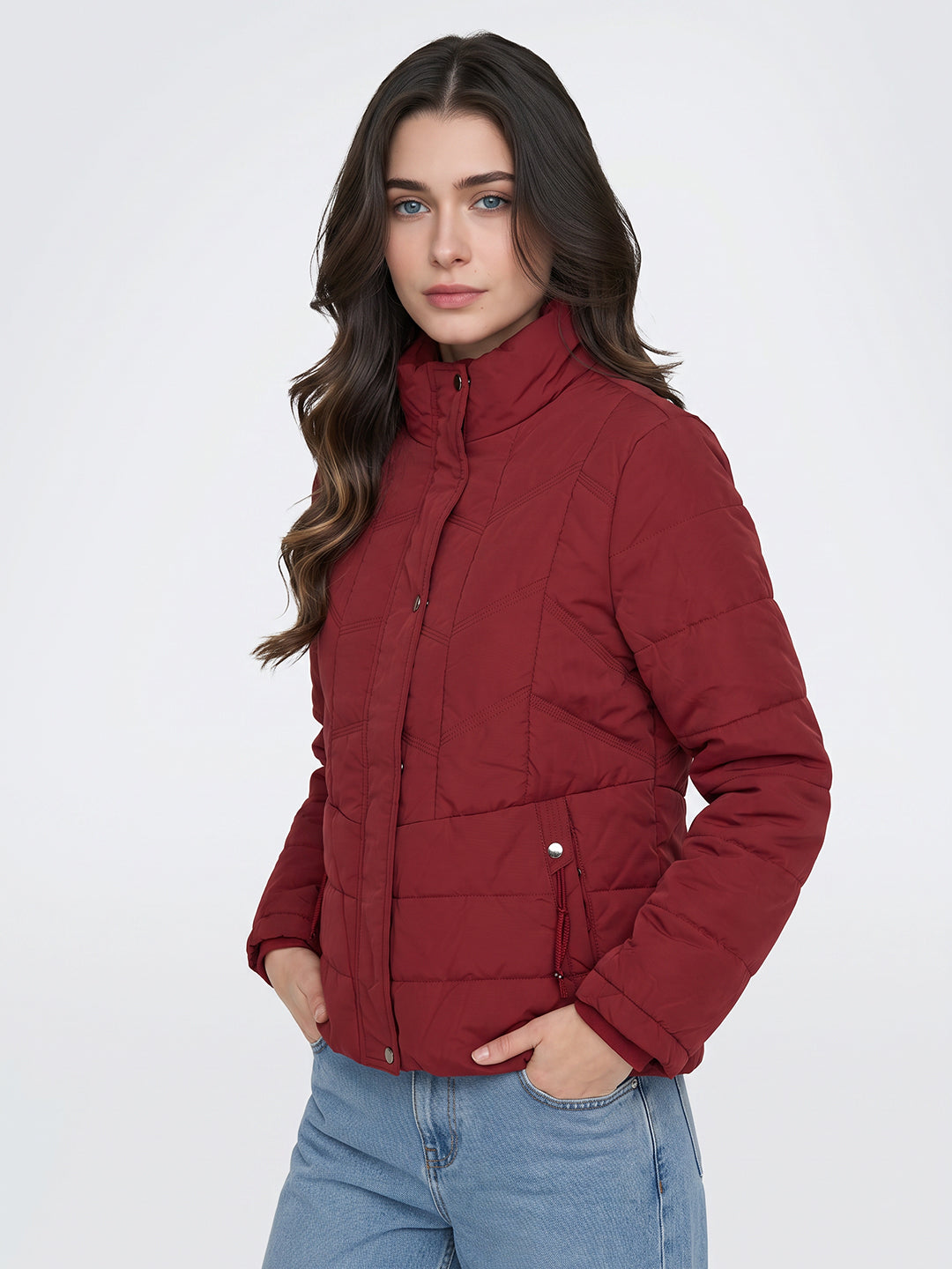 Women Maroon Solid Collar Full Sleeve Puffer Jacket