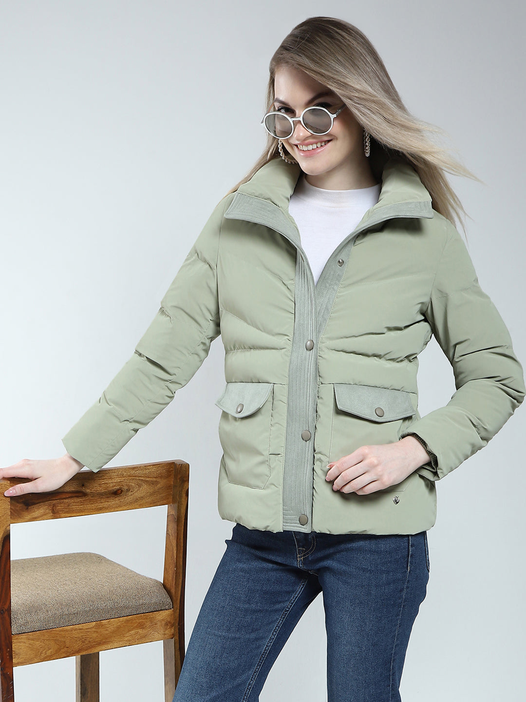 Women Green Solid Mock Neck Full Sleeve Jacket