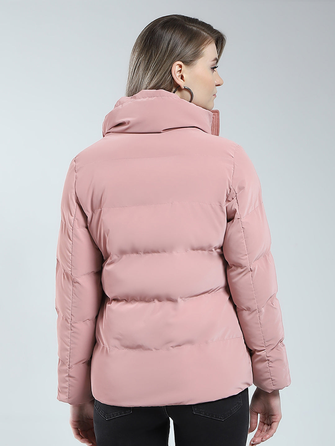 Women Pink Solid Mock Neck Full Sleeve Jacket