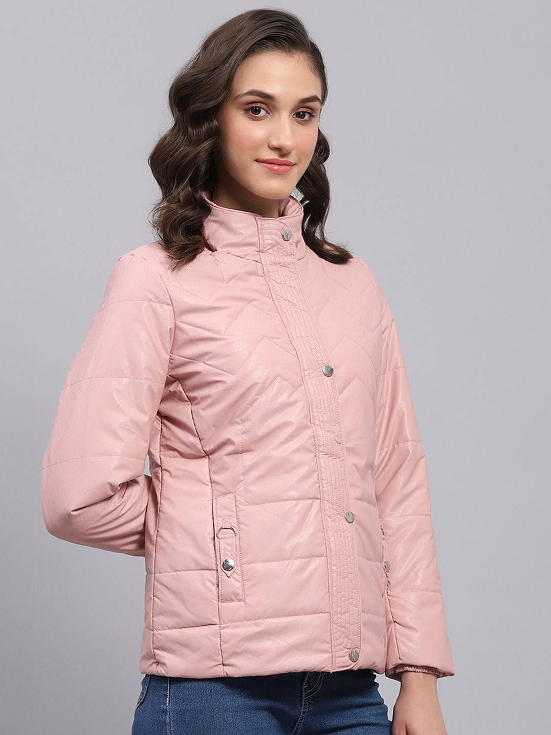 Women Pink Solid Collar Full Sleeve Puffer Jacket