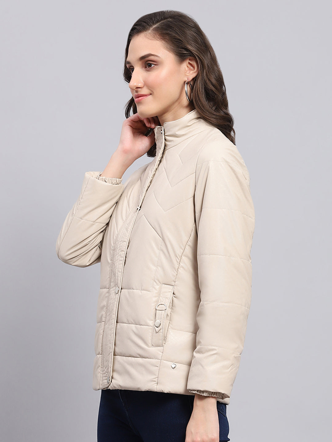 Women Beige Solid Collar Full Sleeve Puffer Jacket