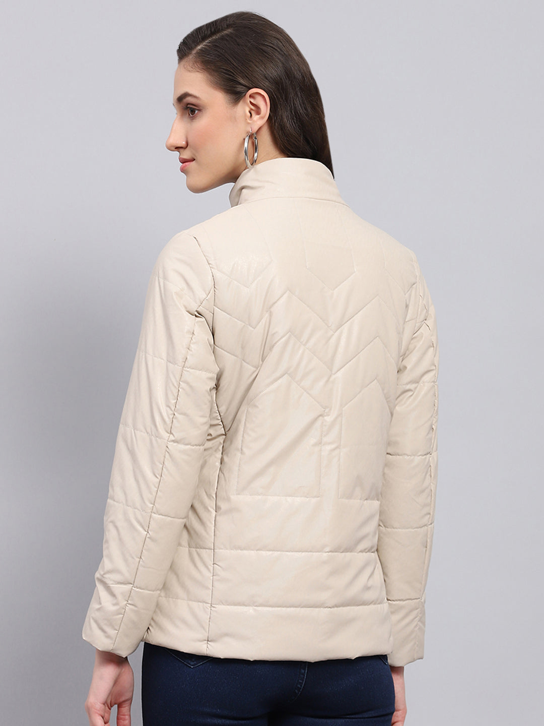 Women Beige Solid Collar Full Sleeve Puffer Jacket