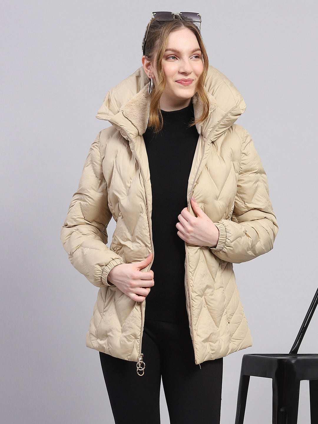 Women Beige Solid Hooded Full Sleeve Jacket