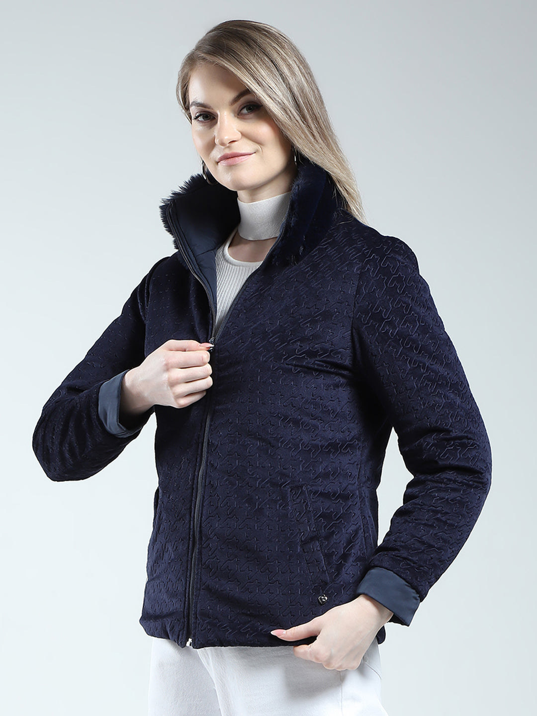 Women Navy Blue Solid Mock Neck Full Sleeve Reversible Jacket