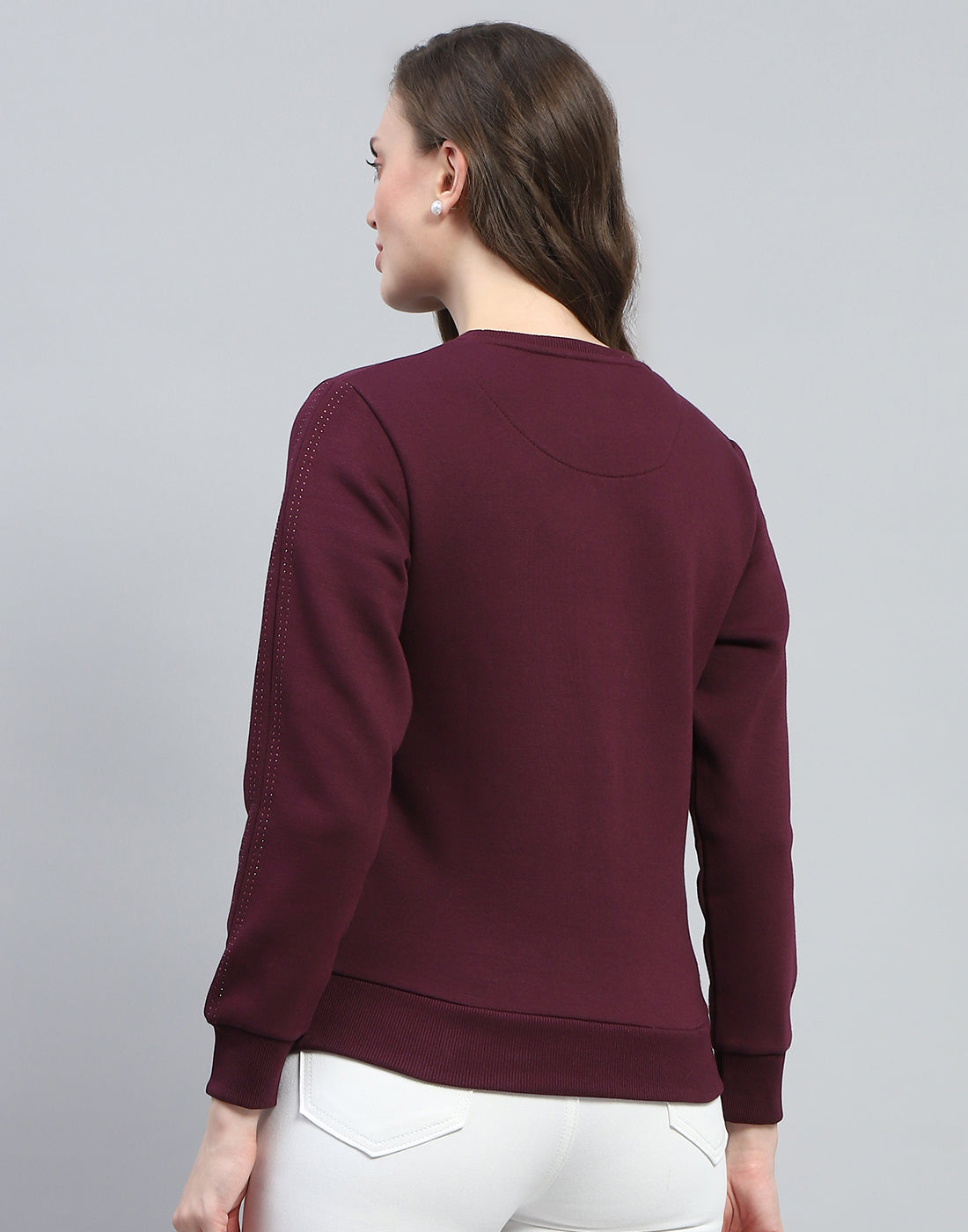 Women Burgundy Printed Round Neck Full Sleeve Sweatshirt