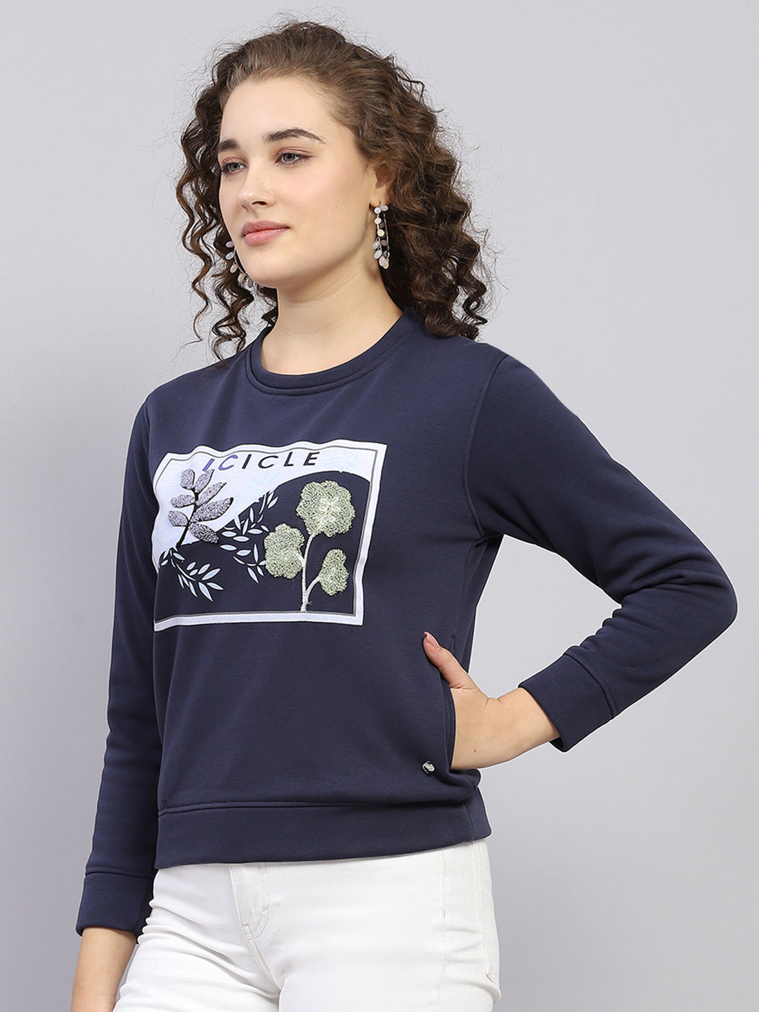 Women Navy Blue Printed Round Neck Full Sleeve Sweatshirt