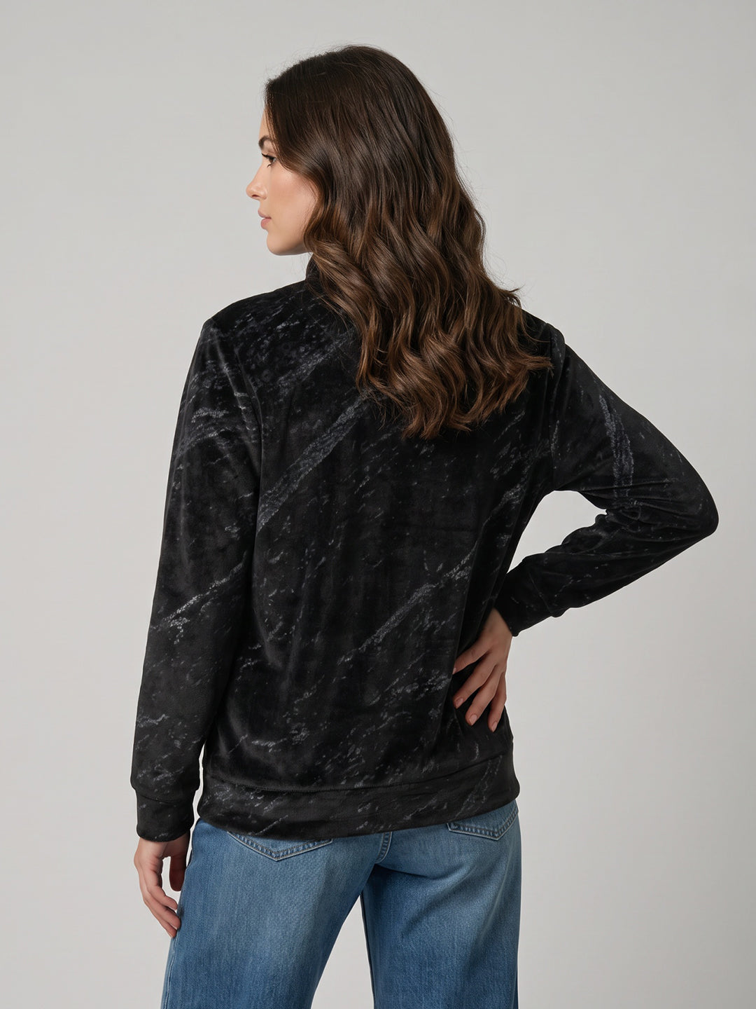 Women Black Printed Mandarin Collar Full Sleeve Sweatshirt
