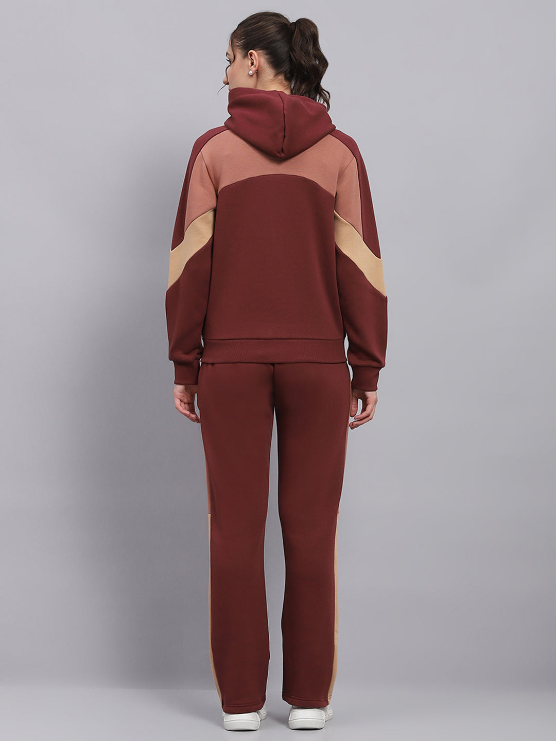 Women Maroon Solid Hooded Full Sleeve Winter Tracksuit