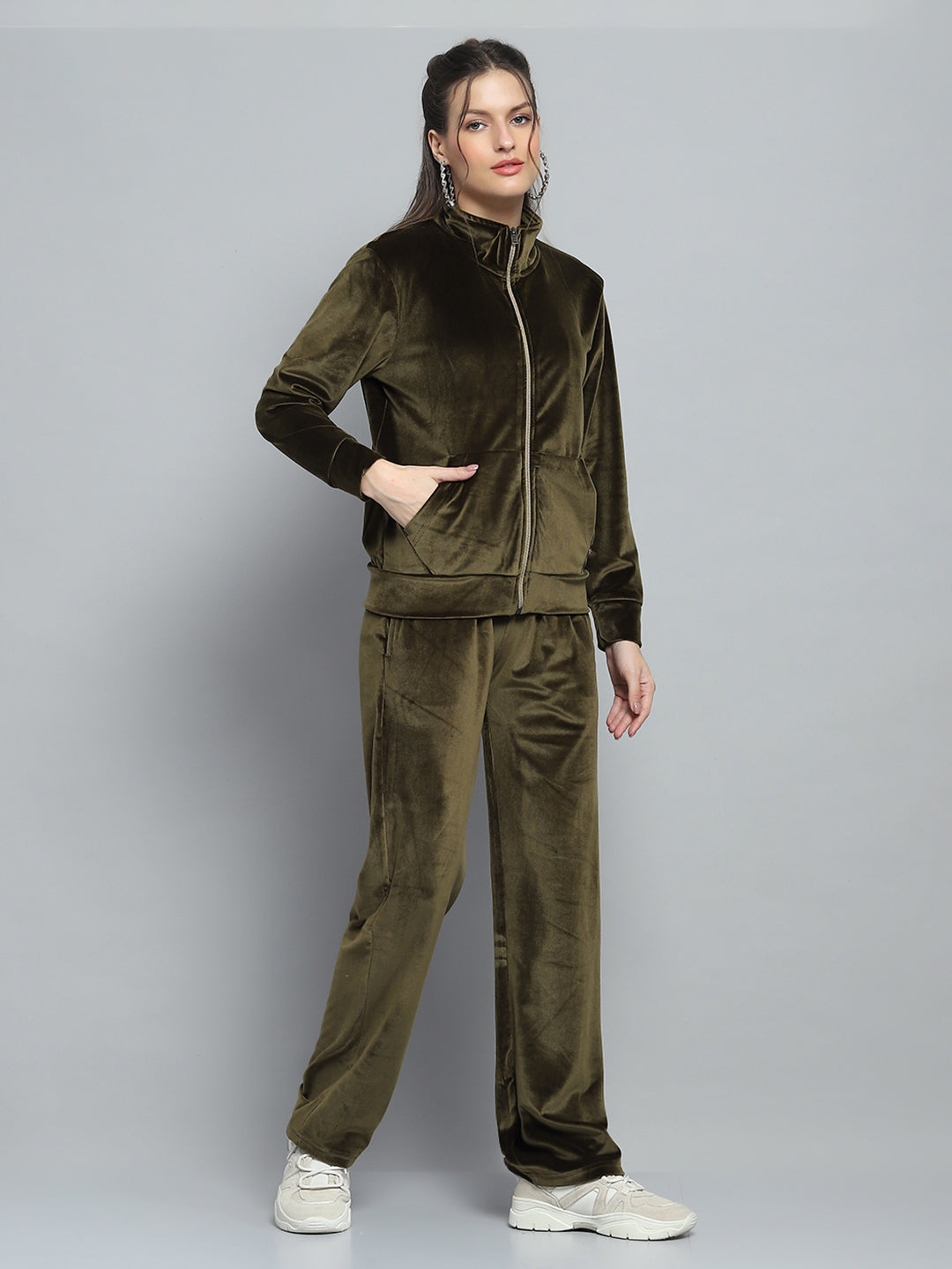 Women Olive Printed Mock Neck Full Sleeve Cords Set