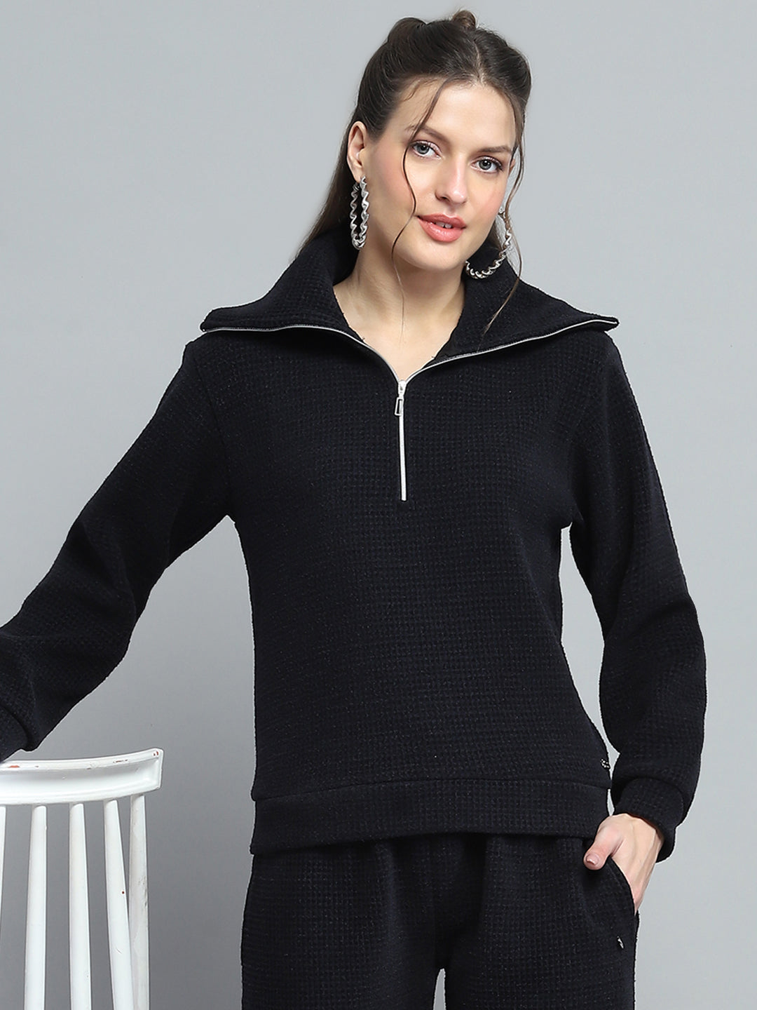 Women Black Self Design Collar Full Sleeve Cords Set