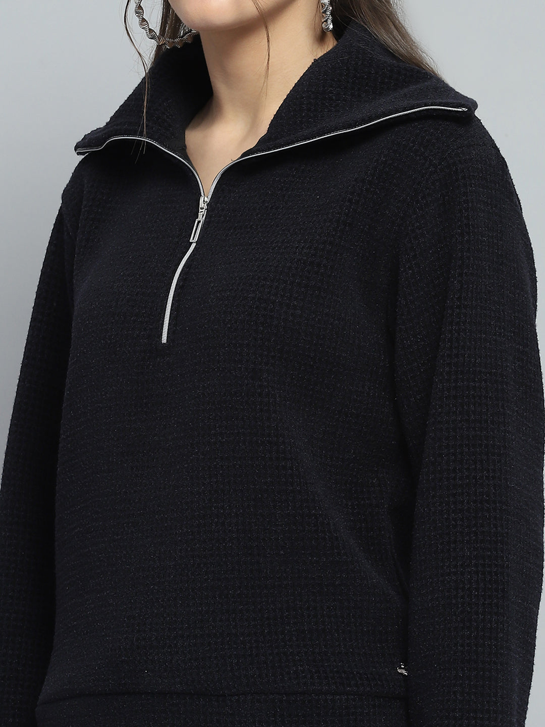 Women Black Self Design Collar Full Sleeve Cords Set